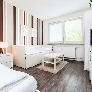 Apartments Koeln Кёльн